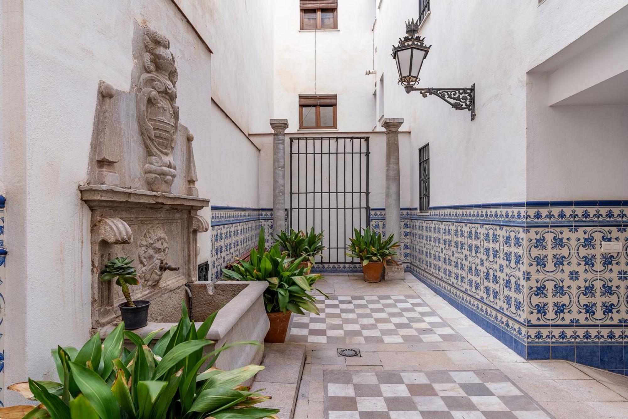 Luxury Suite Ancha De La Virgen Granada Eksteriør bilde